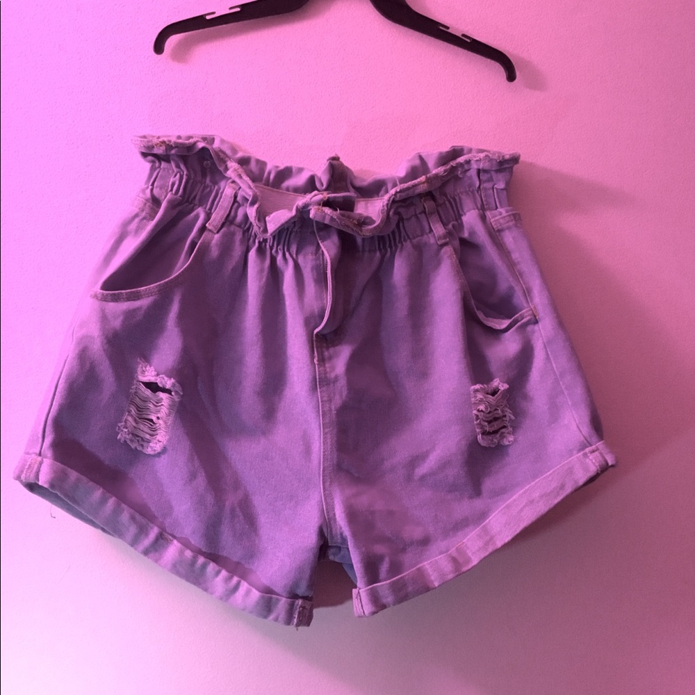 High rise ruffled waist blu jean shorts